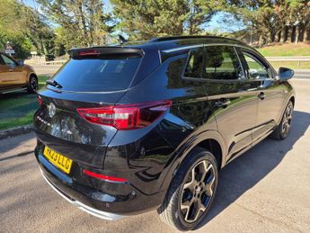 Vauxhall Grandland 1.5 Turbo D Elite 5dr Auto