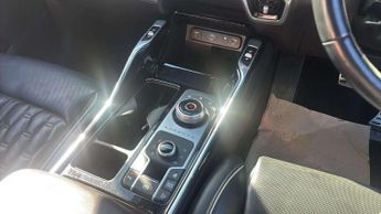 Kia Sorento 1.6 T-GDi HEV 4 5dr Auto