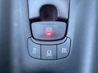 Toyota C-HR 1.8 Hybrid Icon 5dr CVT