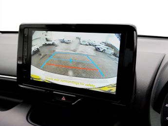 Toyota Yaris 1.5 Hybrid Design 5dr CVT