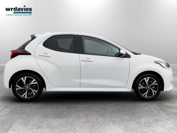 Toyota Yaris 1.5 Hybrid Design 5dr CVT