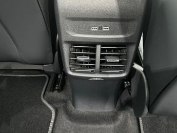 Ford Capri 5Dr Select Extended Range 2WD Auto