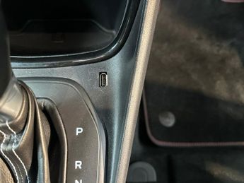 Ford Puma 5Dr ST-Line 1.0 MHEV 125PS Auto