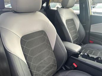 Ford Puma Gen-E 5Dr Premium Standard Range Auto