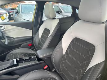 Ford Puma Gen-E 5Dr Premium Standard Range Auto