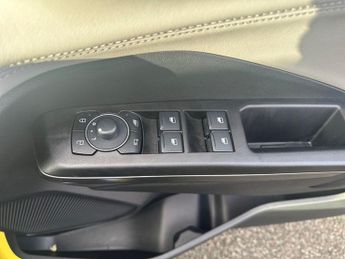 Ford Puma Gen-E 5Dr Premium Standard Range Auto