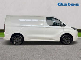 Ford Transit Custom 320 SWB Limited 65kWh 100kw / 136PS Auto