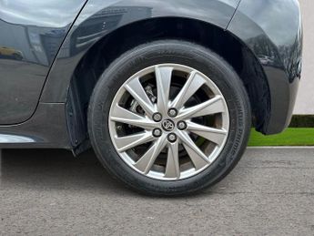 Toyota Yaris 5Dr Icon 1.5 Hybrid  Auto