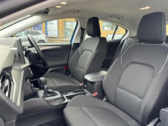 Ford Focus 5Dr Titanium 1.0 MHEV 125PS Auto