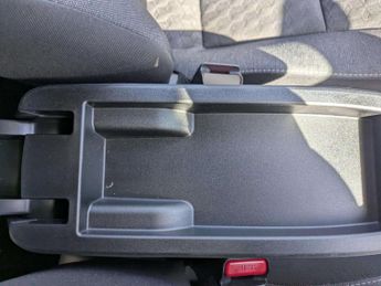 Toyota Yaris 1.5 Hybrid Icon 5dr CVT