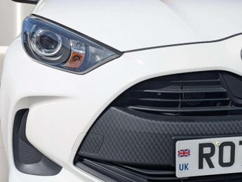 Toyota Yaris 1.5 Hybrid Icon 5dr CVT