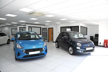 Toyota Yaris 1.5 Hybrid Icon 5dr CVT