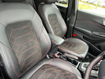 Ford Puma 5Dr ST-Line X 1.0 MHEV 155PS Auto