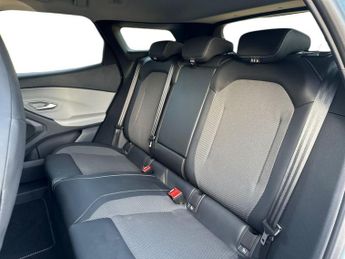 Ford Explorer 5Dr Select Extended Range 2WD Auto