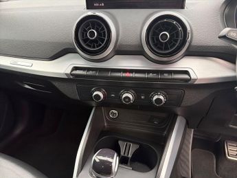 Audi Q2 5Dr S Line 35 1.5 TFSI Auto