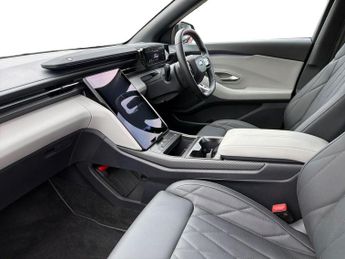 Ford Capri 5Dr Premium Extended Range 2WD Auto