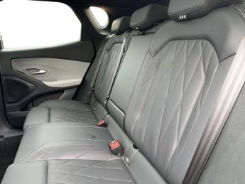 Ford Capri 5Dr Premium Extended Range 2WD Auto