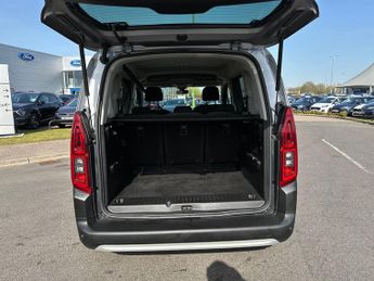 Citroen Berlingo 5Dr Flair XTR M 100kW 50kWh Auto