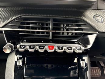 Peugeot 2008 5Dr Allure 1.2 PureTech 130PS Auto