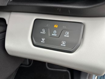 Ford Explorer 5Dr Premium Extended Range 2WD Auto