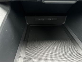 Ford Explorer 5Dr Premium Extended Range 2WD Auto