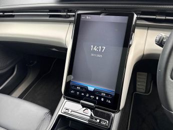 Ford Capri 5Dr Premium Extended Range 2WD Auto