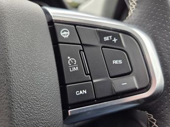 Land Rover Discovery Sport 2.0 SD4 240 HSE Dynamic Luxury 5dr Auto