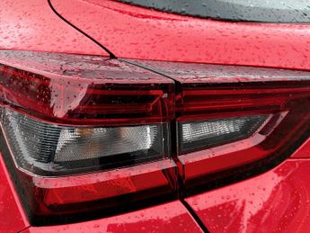 Nissan Juke 1.0 DiG-T 114 Acenta 5dr DCT