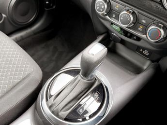 Nissan Juke 1.0 DiG-T 114 Acenta 5dr DCT