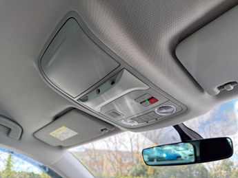 Skoda KAROQ 5Dr SE L 1.5 TSI Auto