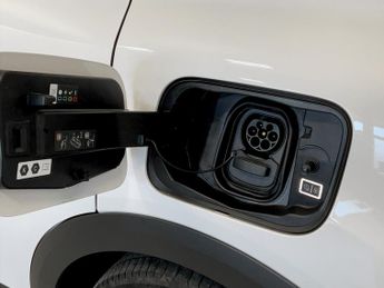 Citroen C4 100kW Shine Plus 50kWh 5dr Auto