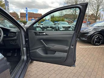 Volkswagen Polo VW  5Dr Life 1.0 TSI Auto
