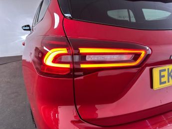 Ford Focus Estate ST-Line Vignale 1.0 MHEV 155PS Auto