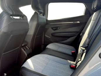 Renault Megane E-Tech EV60 160kW Launch Edition 60kWh OC 5dr Auto