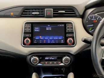 Nissan Micra 1.0 IG-T 100 Tekna 5dr Xtronic