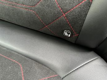 Ford Puma 5Dr ST-Line X 1.0 MHEV 155PS Auto