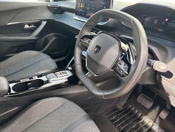 Peugeot 2008 5Dr Allure 1.2 PureTech 130PS Auto