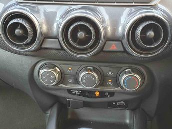 Nissan Juke 1.0 DiG-T 114 Acenta 5dr DCT