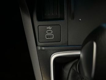 Ford Puma 5Dr ST-Line 1.0 MHEV 125PS Auto