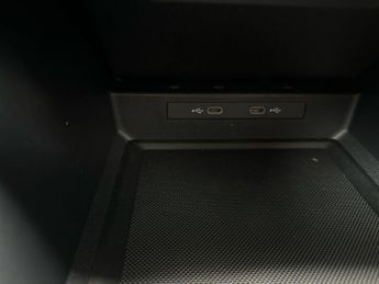 Ford Capri 5Dr Premium Extended Range AWD Auto