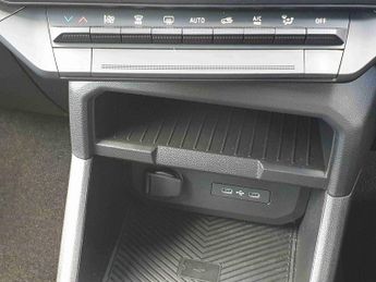 Dacia Duster 1.6 Hybrid 140 Journey 5dr Auto