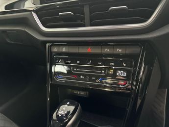 Volkswagen T-roc VW  5Dr R-Line 2.0 Tdi Auto