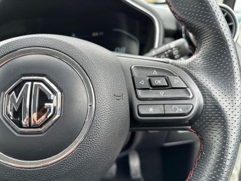 MG HS 5Dr Excite 1.5 Auto