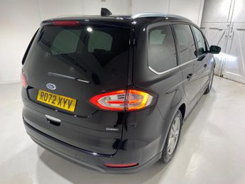Ford Galaxy 2.5 FHEV (190PS) Automatic Titanium 5dr**LUX Pack**