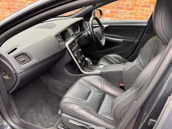 Volvo V60 D3 R-DESIGN NAV