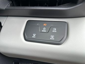 Ford Explorer 5Dr Select Extended Range 2WD Auto