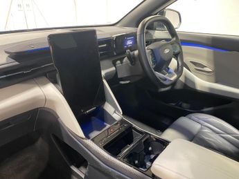 Ford Explorer 77kWh (286PS) EV Automatic PREMIUM Extended Range 5dr**Drivers A