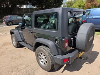 Jeep Wrangler 3.8 V6 HARDTOP/CONVERTIBLE