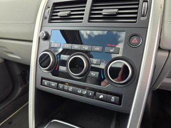 Land Rover Discovery Sport 2.0 TD4 180 HSE 5dr Auto