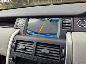 Land Rover Discovery Sport 2.0 TD4 180 HSE 5dr Auto